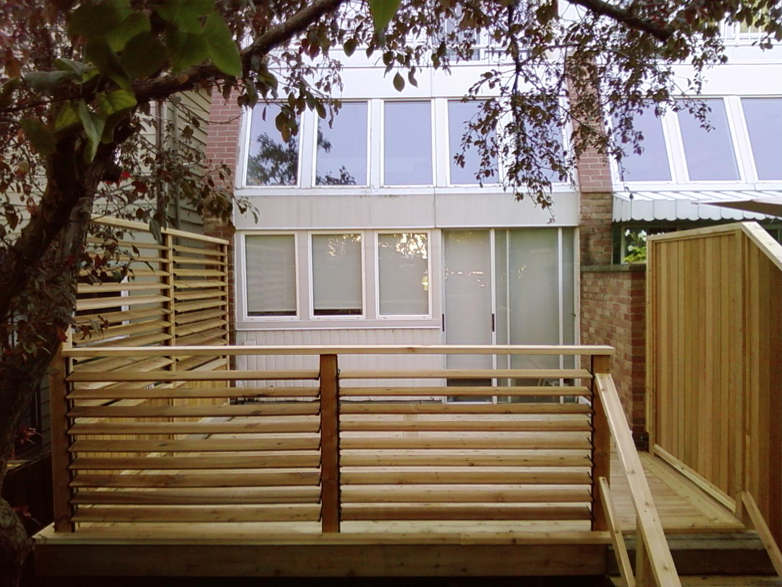 RESIDENTIAL DECK BUILDER THE DECK MASTER