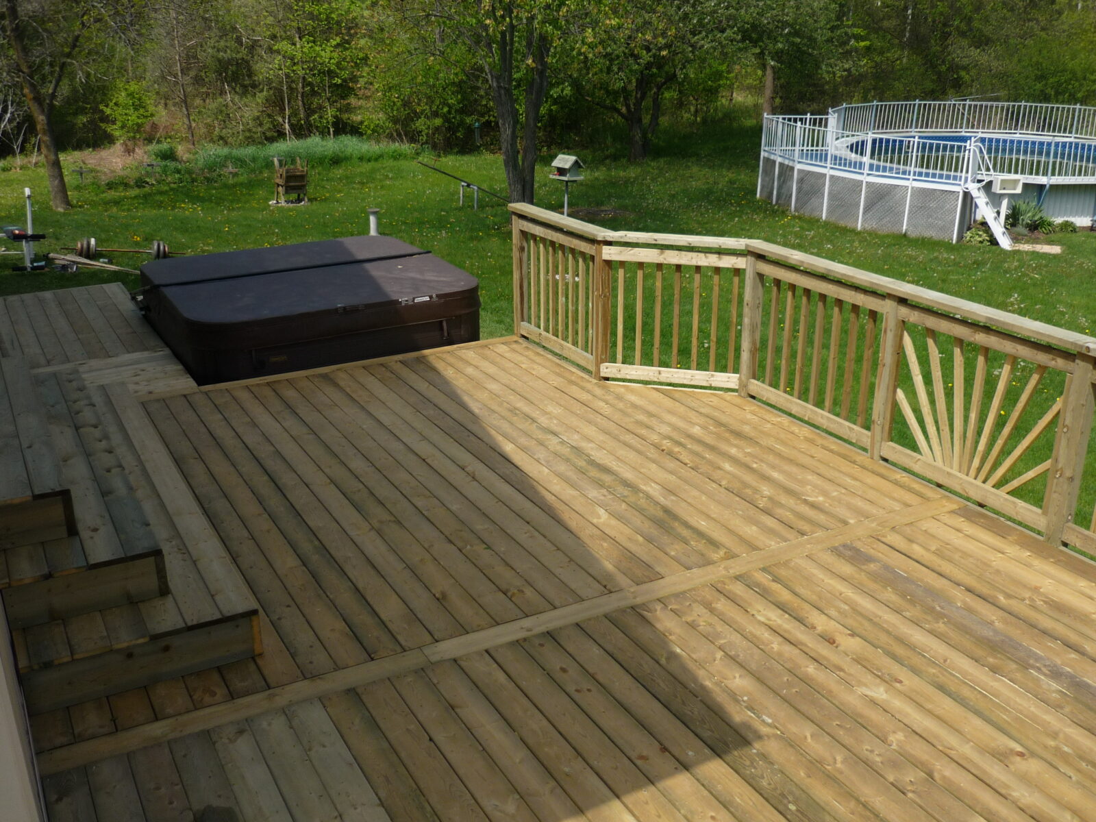 RESIDENTIAL DECK BUILDER THE DECK MASTER